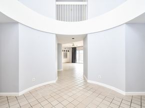 11747 Riverview Dr, Houston TX 77077