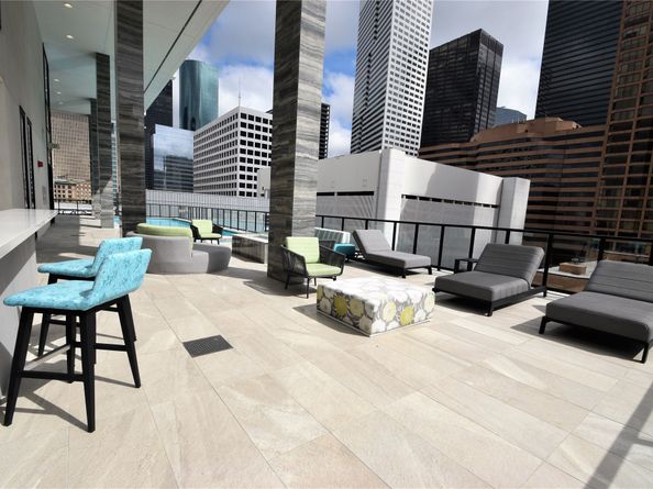 1211 Caroline Street 1106, Houston TX 77002