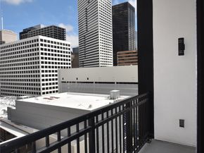 1211 Caroline Street 1106, Houston TX 77002