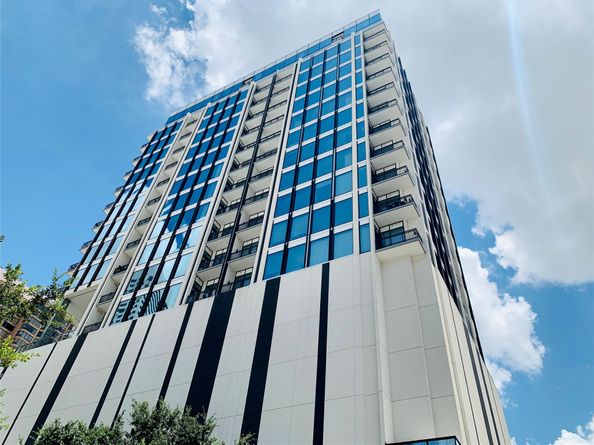 1211 Caroline Street 1106, Houston TX 77002