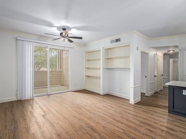 2100 Welch Street C101, Houston TX 77019