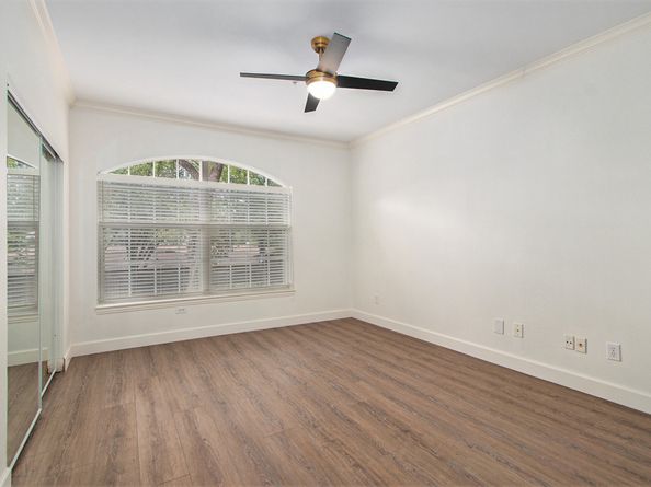 2100 Welch Street C101, Houston TX 77019