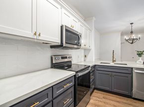 2100 Welch Street C101, Houston TX 77019