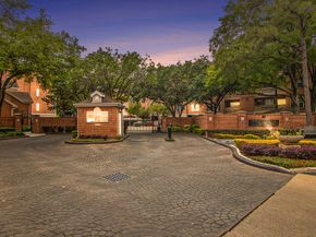 2100 Welch Street C101, Houston TX 77019