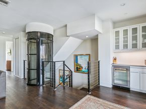 205 Portland Street, Houston TX 77006