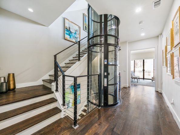 205 Portland Street, Houston TX 77006
