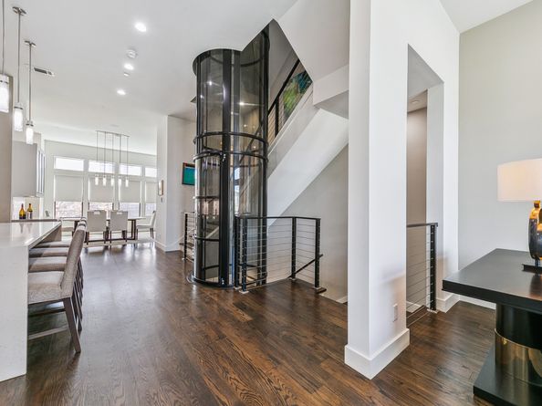 205 Portland Street, Houston TX 77006