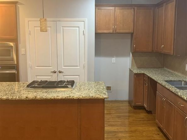 706 Live Oak Street, Houston TX 77003