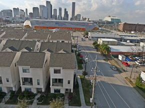 706 Live Oak Street, Houston TX 77003
