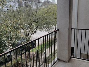 706 Live Oak Street, Houston TX 77003