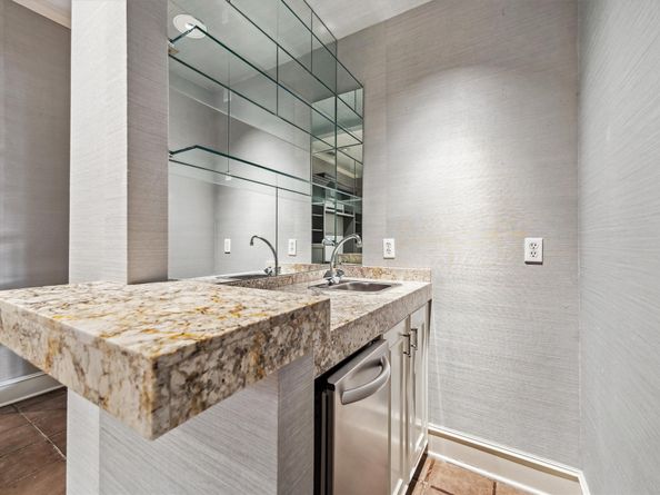 3126 Mid Lane, Houston TX 77027