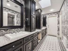 3126 Mid Lane, Houston TX 77027