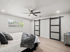 9210 Linkmeadow Lane, Houston TX 77025