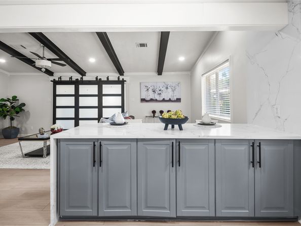 9210 Linkmeadow Lane, Houston TX 77025