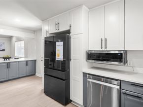 9210 Linkmeadow Lane, Houston TX 77025