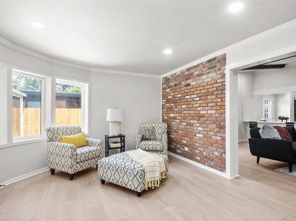9210 Linkmeadow Lane, Houston TX 77025