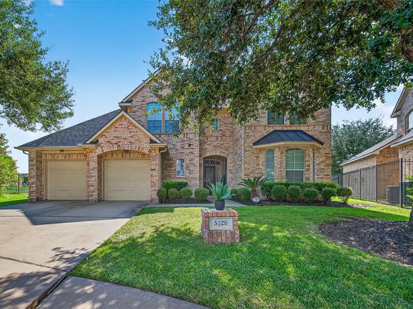 5126 Beacon Point, Sugar Land TX 77479