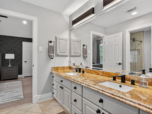 5126 Beacon Point, Sugar Land TX 77479