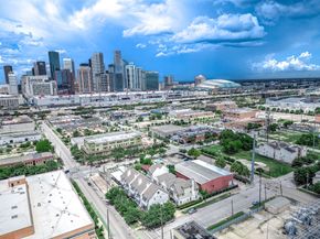 1224 Saint Charles Street, Houston TX 77003