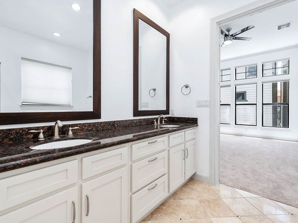 1224 Saint Charles Street, Houston TX 77003