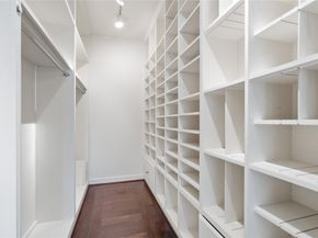 5110 San Felipe 364, Houston TX 77056