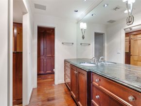 5110 San Felipe 364, Houston TX 77056