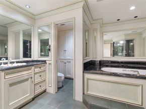 5110 San Felipe 364, Houston TX 77056