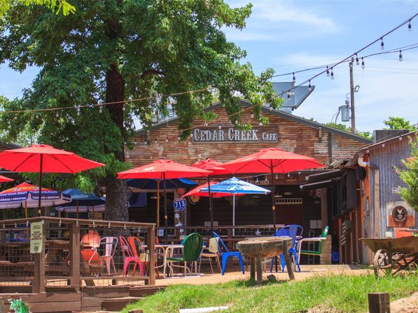 330 Neyland Street, Houston TX 77022
