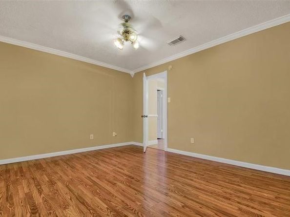 12027 Thornburg Lane, Houston TX 77067