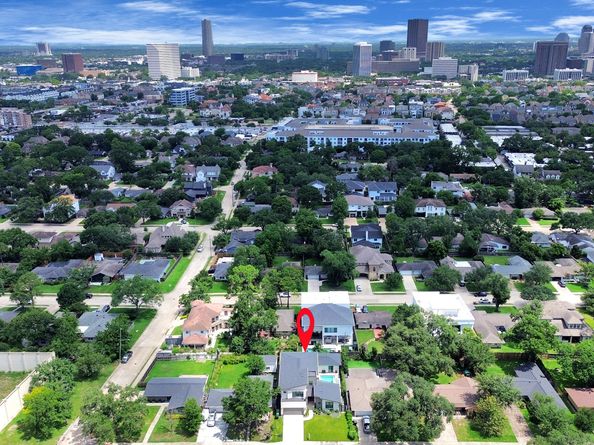 5434 Windswept Lane, Houston TX 77056