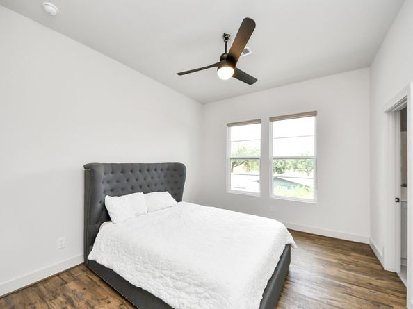 5434 Windswept Lane, Houston TX 77056