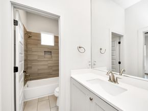 5434 Windswept Lane, Houston TX 77056