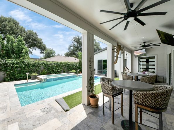 5434 Windswept Lane, Houston TX 77056