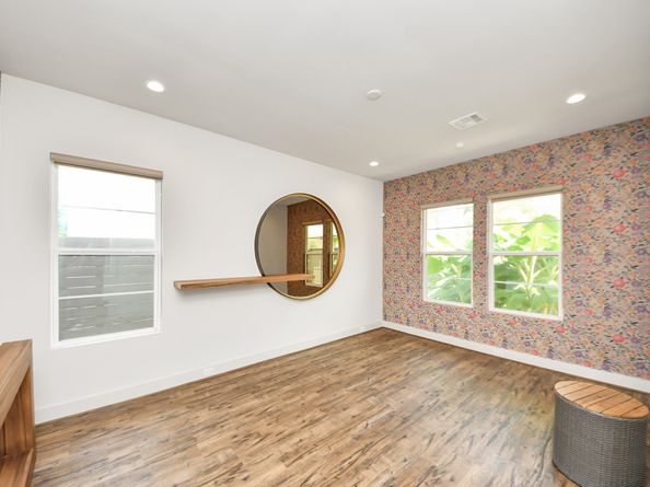 5434 Windswept Lane, Houston TX 77056
