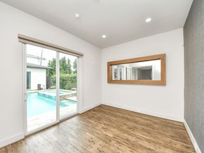 5434 Windswept Lane, Houston TX 77056