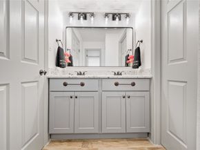 10011 Cliffwood Drive, Houston TX 77035