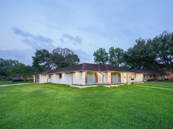 10011 Cliffwood Drive, Houston TX 77035