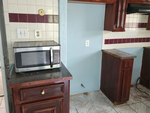 8710 Glen Shadow Drive, Houston TX 77088