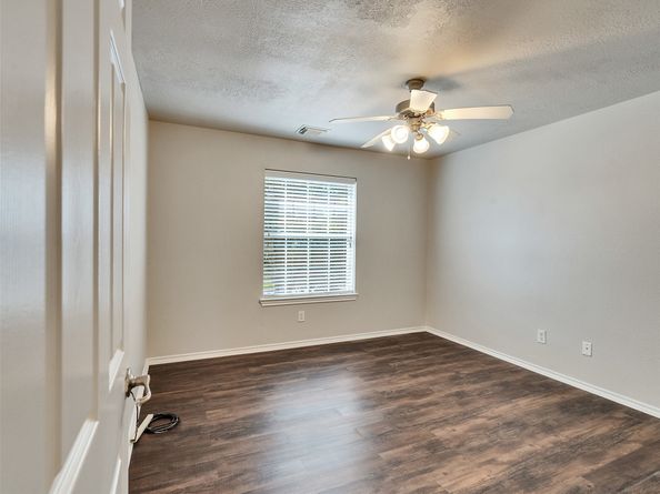 11526 Astoria Boulevard, Houston TX 77089