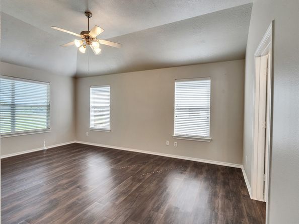 11526 Astoria Boulevard, Houston TX 77089