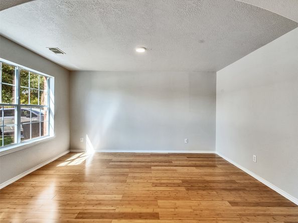 11526 Astoria Boulevard, Houston TX 77089