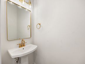 5014 Golden Forest Drive, Houston TX 77091