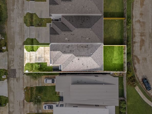 5014 Golden Forest Drive, Houston TX 77091