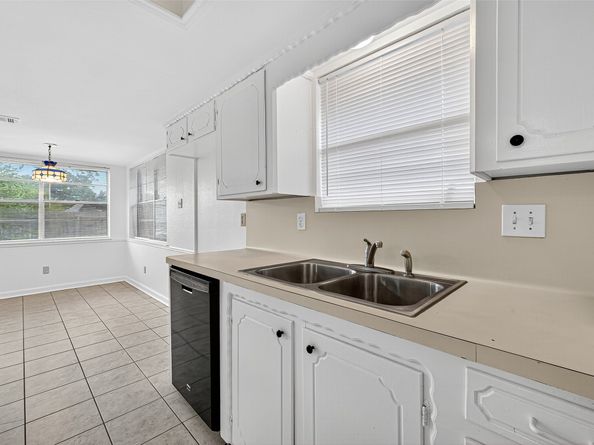 3915 Black Locust Drive, Houston TX 77088