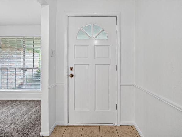 3915 Black Locust Drive, Houston TX 77088