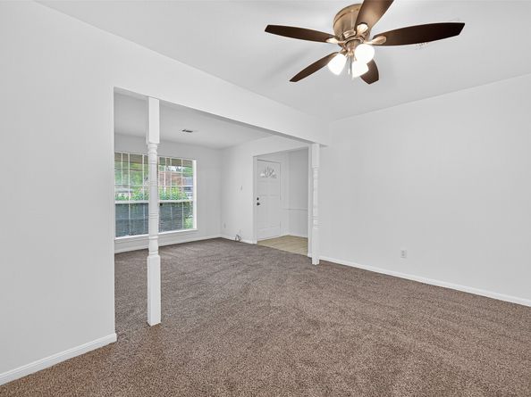 3915 Black Locust Drive, Houston TX 77088