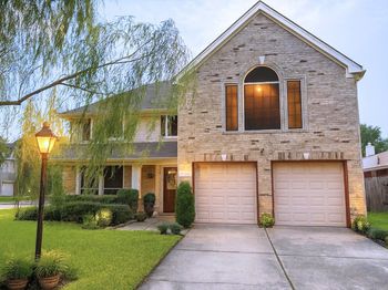 27116 Monarch Woods Drive