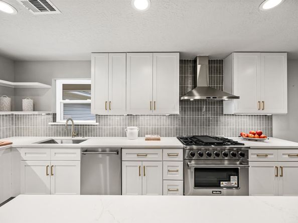 10813 Colony Wood Place, The Woodlands TX 77380