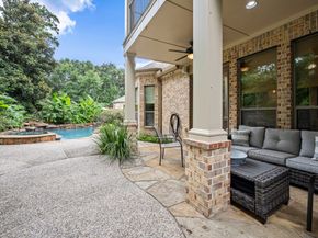 114 S Knights Crossing Drive, The Woodlands TX 77382