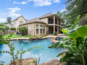 114 S Knights Crossing Drive, The Woodlands TX 77382